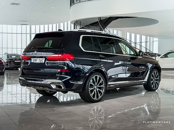 BMW X7 22 of 24