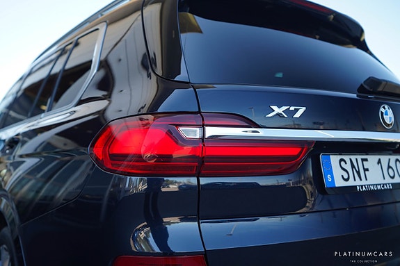 BMW X7 24 of 24
