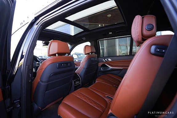 BMW X7 9 of 24