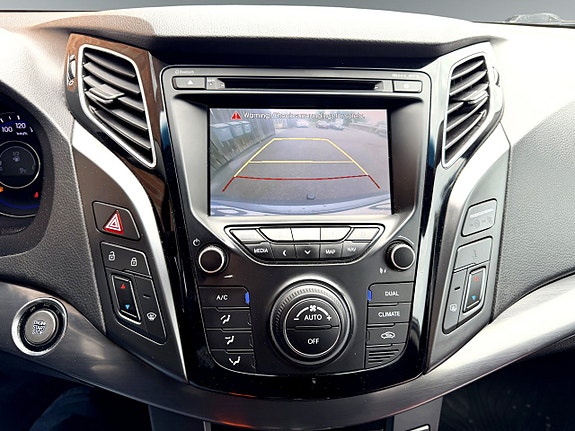 Hyundai i40 14 of 15