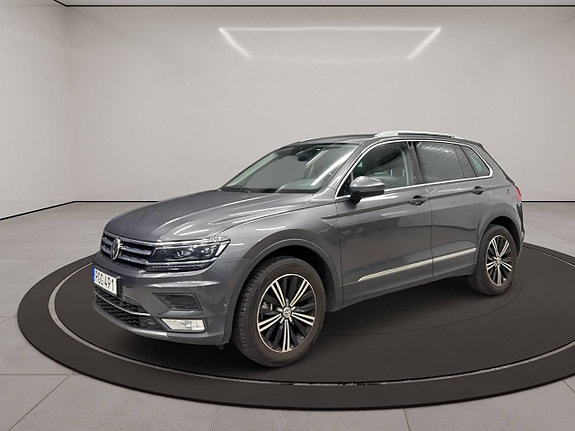 Volkswagen Tiguan 4 of 29