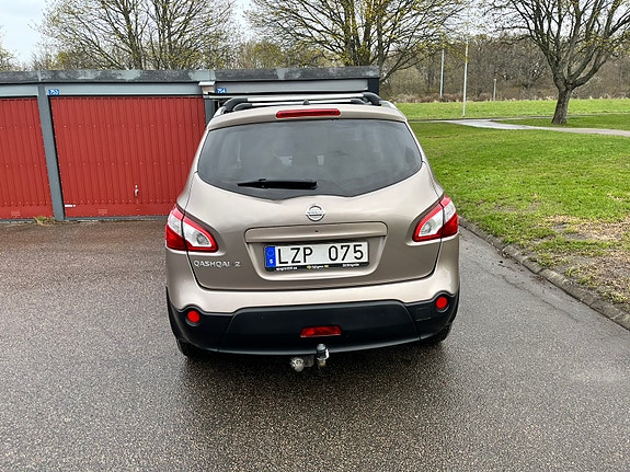 Nissan Qashqai+2 5 of 5