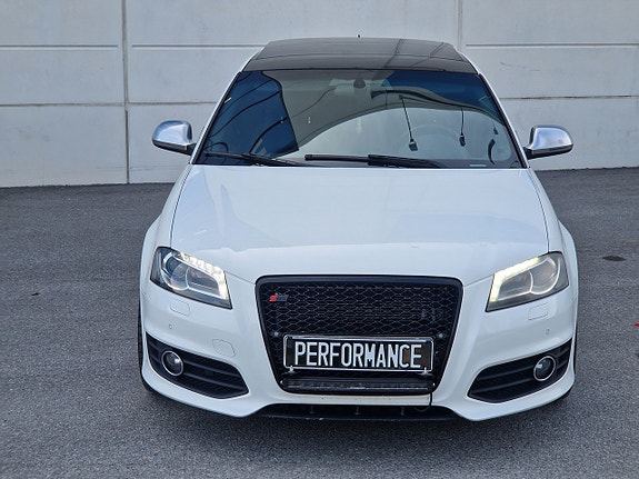 Audi S3 3 of 5