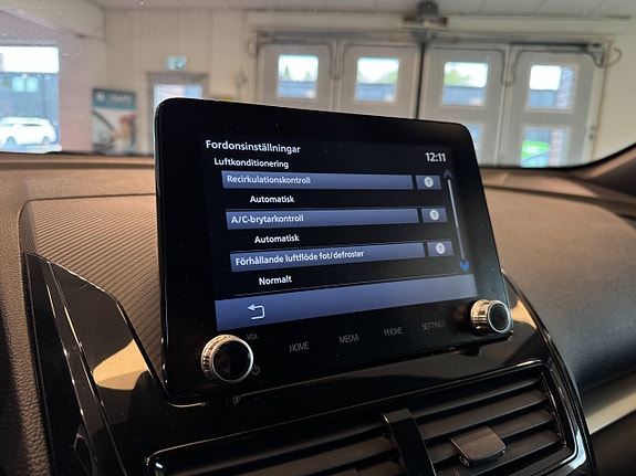 Mitsubishi Eclipse Cross 14 of 25