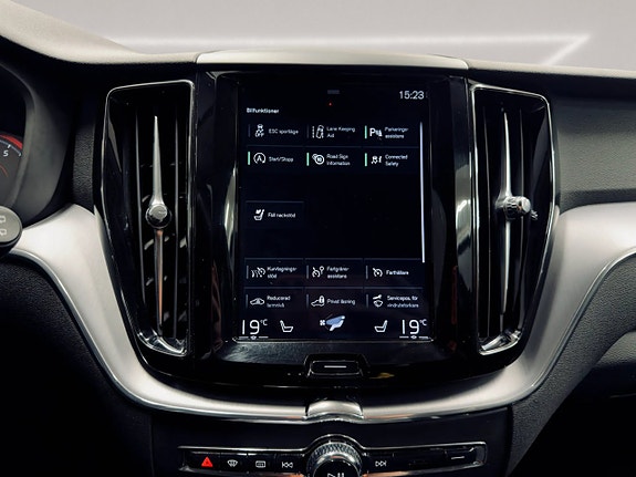 Volvo XC60 22 of 26