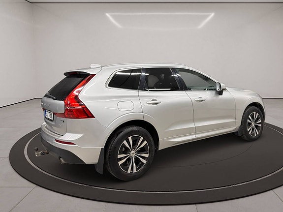 Volvo XC60 10 of 26