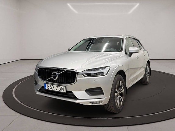 Volvo XC60 3 of 26