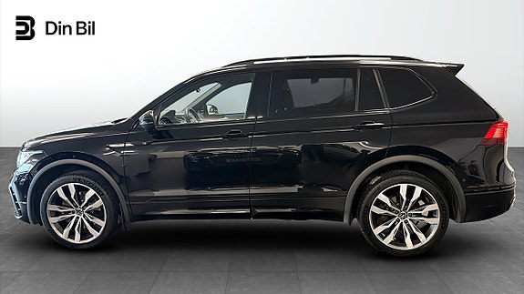 Volkswagen Tiguan Allspace 2 of 5