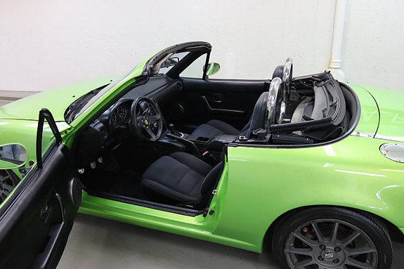 Mazda MX-5 11 of 22