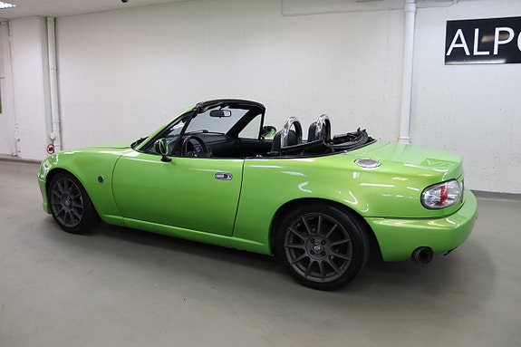 Mazda MX-5 15 of 22