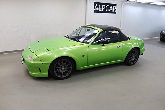 Mazda MX-5 2 of 22
