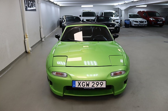 Mazda MX-5 4 of 22
