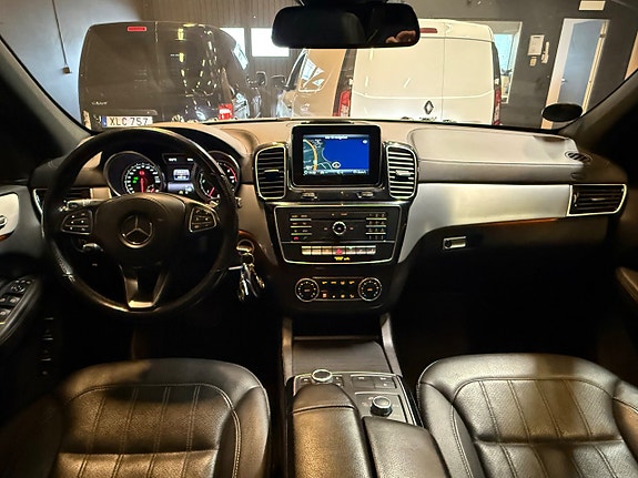 Mercedes-Benz GLS350 d 12 of 22