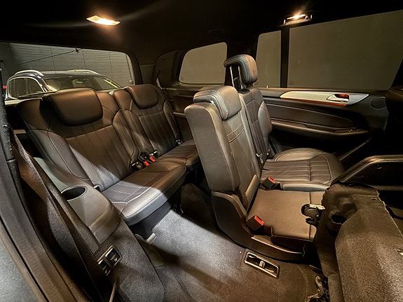 Mercedes-Benz GLS350 d 11 of 22