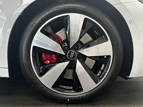 Audi A5 6 of 14