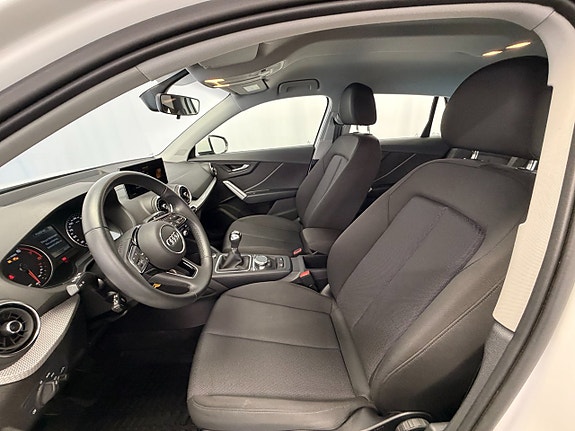 Audi Q2 10 of 16