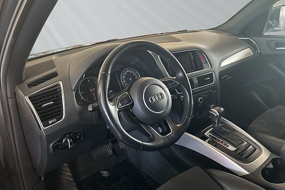 Audi Q5 4 of 5