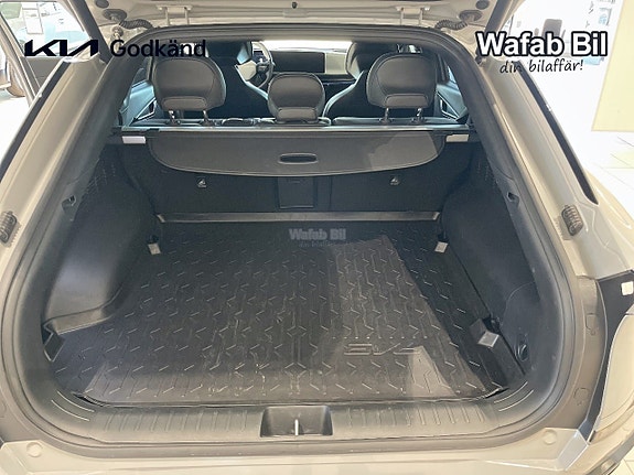 Kia EV6 14 of 19