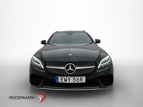 Mercedes-Benz C300 de 2 of 5