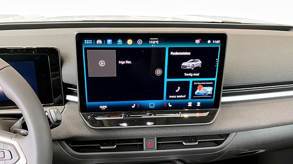 Volkswagen T-Roc 8 of 13