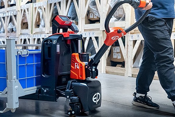 Elektrisk pallyftare med våg 1,5 ton – EP F4 med litium 4 of 5