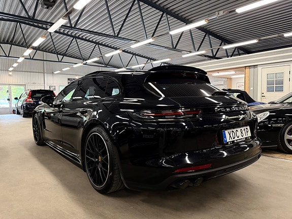 Porsche Panamera Turbo S 6 of 10
