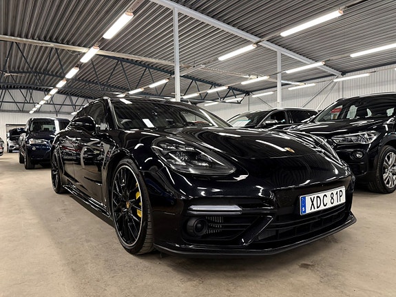 Porsche Panamera Turbo S 3 of 5