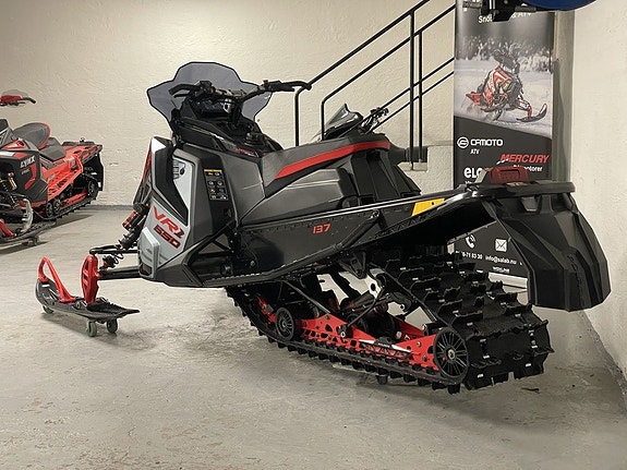 Polaris VR1 650 137" DYNAMIX -26 Sveg *DEMO* 3 of 7