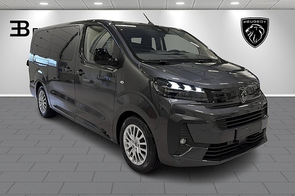 Peugeot Traveller 3 of 5