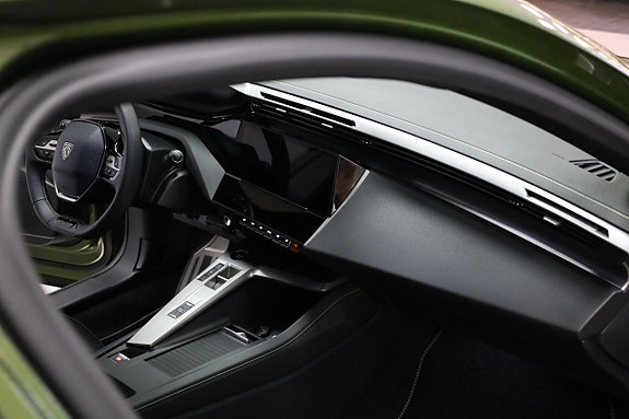 Peugeot 408 17 of 29