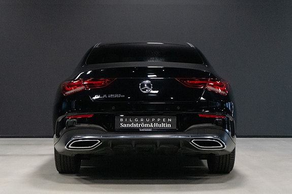 Mercedes-Benz CLA250 e 8 of 18
