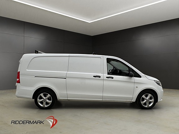 Mercedes-Benz Vito 119 2 of 5