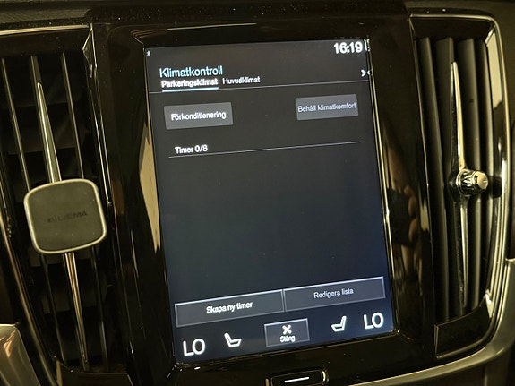 Volvo V90 Cross Country 20 of 22