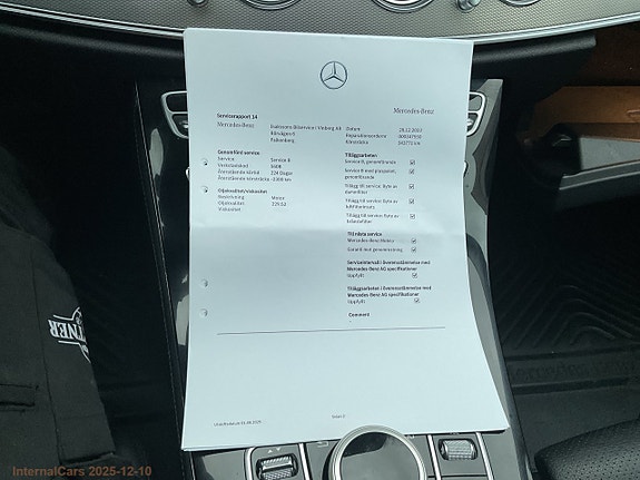 Mercedes-Benz E220 20 of 30
