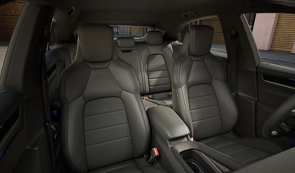 Porsche Macan 4 5 of 5