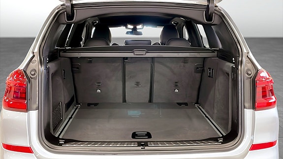 BMW X3 10 of 12
