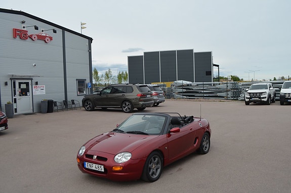 MG F 2 of 5