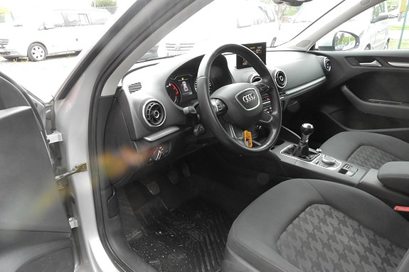 Audi A3 15 of 17