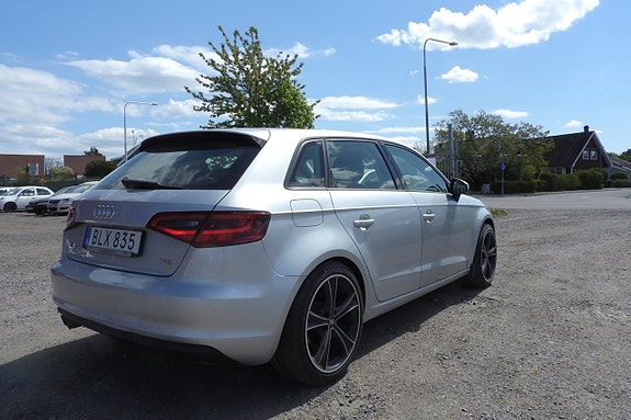Audi A3 5 of 5