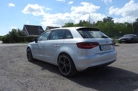 Audi A3 3 of 5