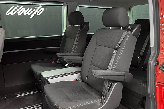 Volkswagen Multivan 11 of 22