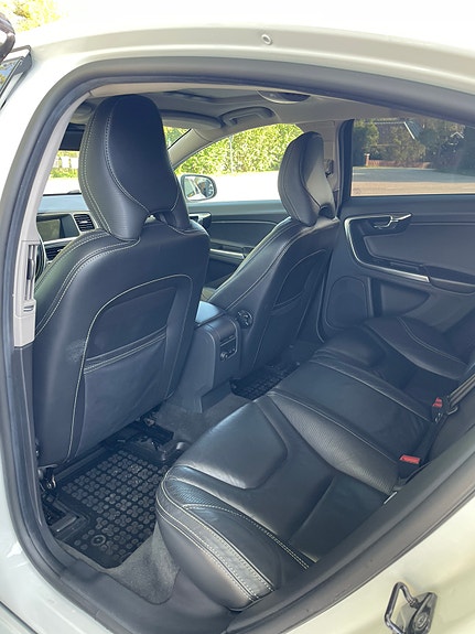 Volvo S60 4 of 4