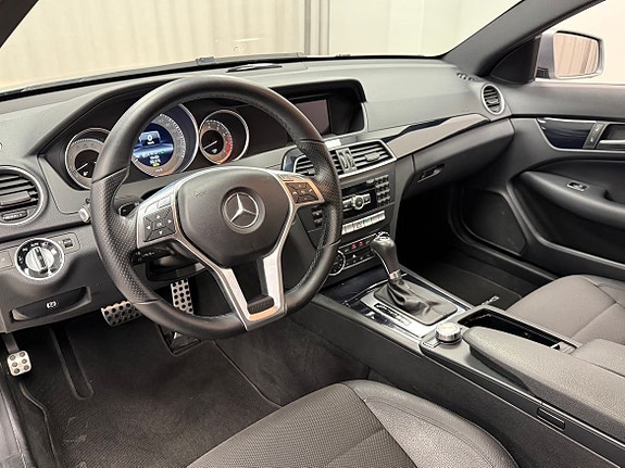 Mercedes-Benz C180 5 of 5