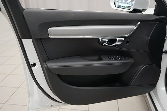 Volvo V90 5 of 5