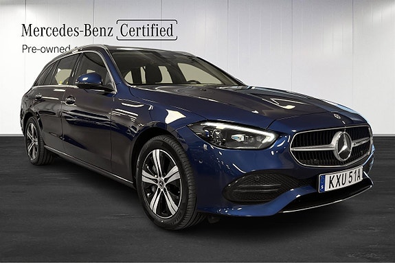 Mercedes-Benz C300 2 of 5