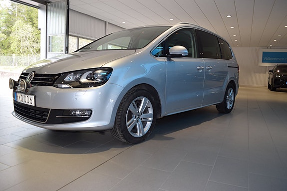 Volkswagen Sharan 2 of 5