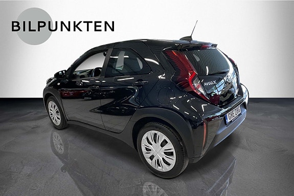 Toyota Aygo X 3 of 7