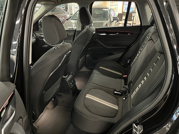 BMW X1 6 of 8