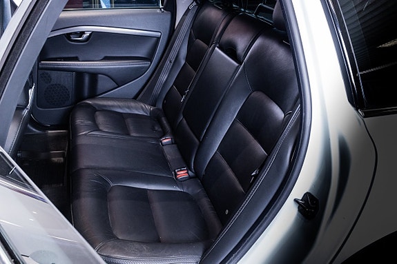 Volvo XC70 23 of 25