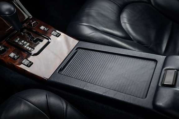 Mercedes-Benz SL500 19 of 23